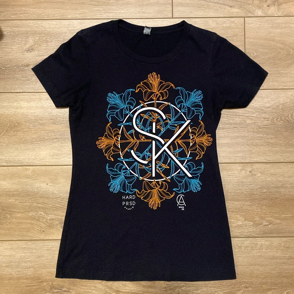 Hardpressed Print Studio | tiger lily orange and blue print t shirt